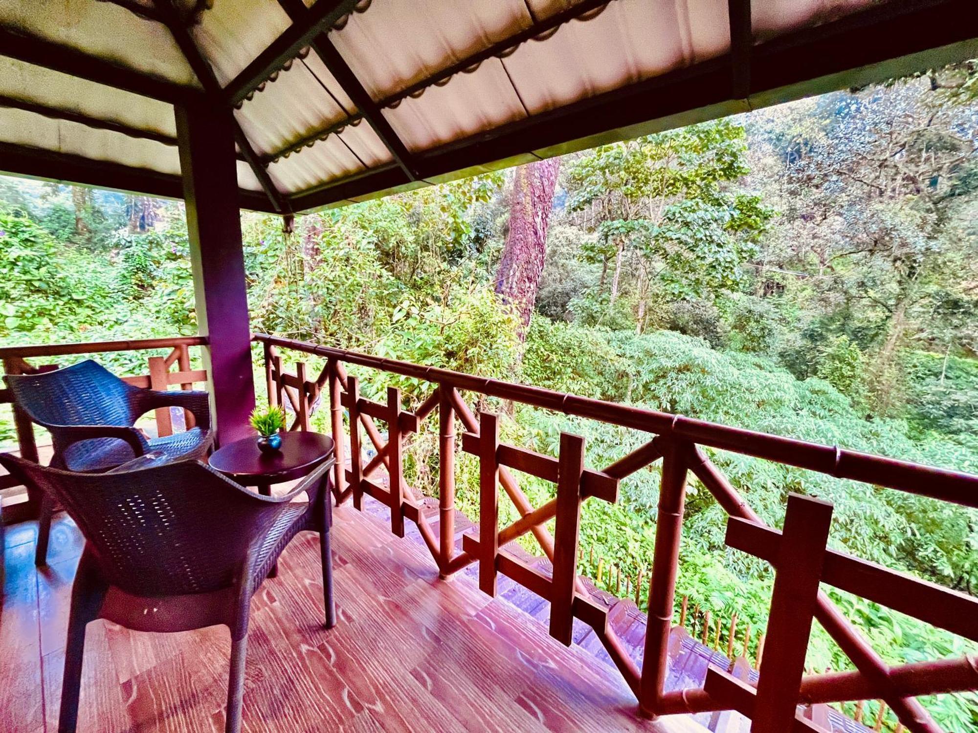 Munnar Tea Estate Cottage And Resort - Away From City Hustle Zewnętrze zdjęcie